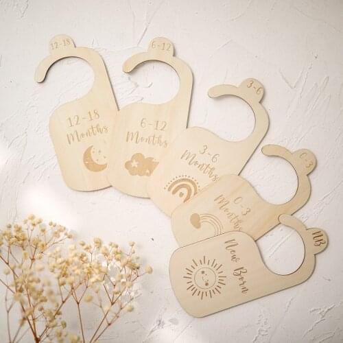 7pcs Wooden Baby Milestone Cards Baby Nursing Closet Dividers Memorial Birth Monthly Cards Photo Accessories Newborn Shower Gift