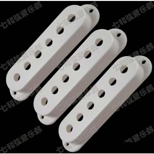 A set of 3 pcs White Single Coil Pickup Covers For Electric Guitar,pickup lid/shell/top