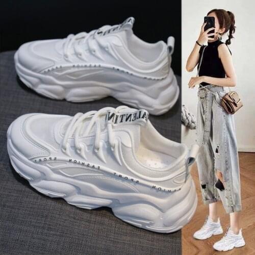 2021 New Designers Mesh Breathable Running Shoes Women Outdoor Walking Shoes Woman Fashion Sneakers Ladies Jogging Heighten 6cm