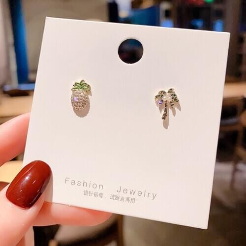 Exquisite Small Cute Crystal Pineapple Coconut Stud Earrings for Women Fashion Korean Style Jewelry Party Accessories ER1136
