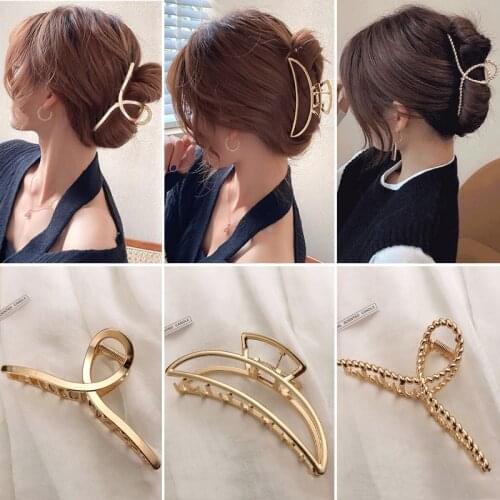 Simple Metal Hollow Geometric Hair Claw Women Elegant Crystal Pearl Hair Accessories Cross Crab Hair Clip Fashion Chain Headwear