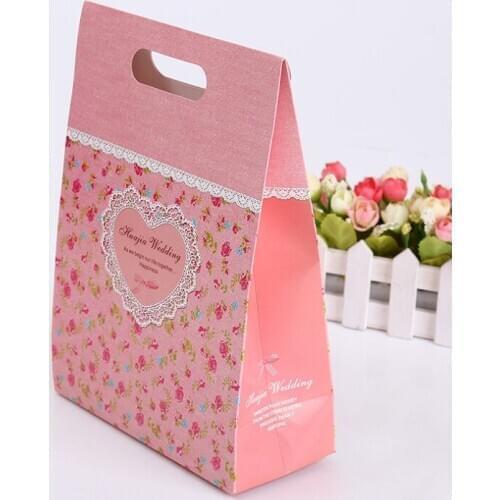 Luxury clothing packaging box with UV printing manufacturer in Shenzhen,Folding Corrugated Packaging Box ---DH10250