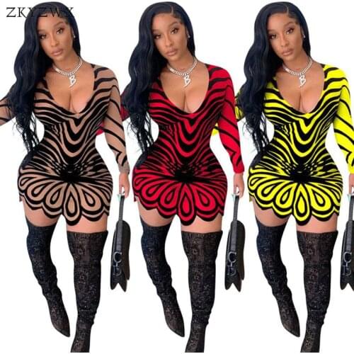 ZKYZWX Aesthetic Print Irregular Mini Dress for Trendy V-neck Womens Summer Birthday Outfits Bodycon Night Club Party Dresses