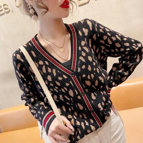 Womens Knitted Cardigan V Neck Leopard Contrast Color Stripe Long Sleeves Sweater Wholesale Luxury Vintage Female Clothes
