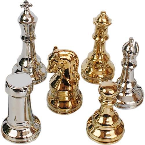 6 pieces Golden and Silver Color Ceramic Chesses Europe Decoration Art Toy Model Birthday Gift Chess