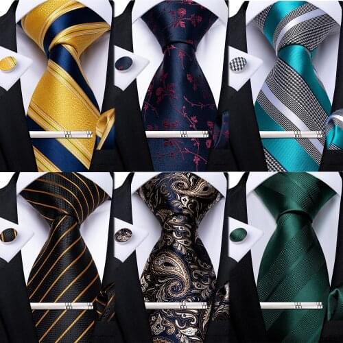 Classic Design 8cm High Quality 100% Silk Tie Business Wedding Party Tie Handkerchief Tie Clip Set Gravata Gift For Men DiBanGu