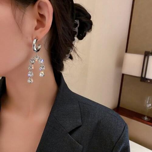 Summer new style personality creative geometric C-shaped pendant earrings luxury fashion casual banquet party earrings for women