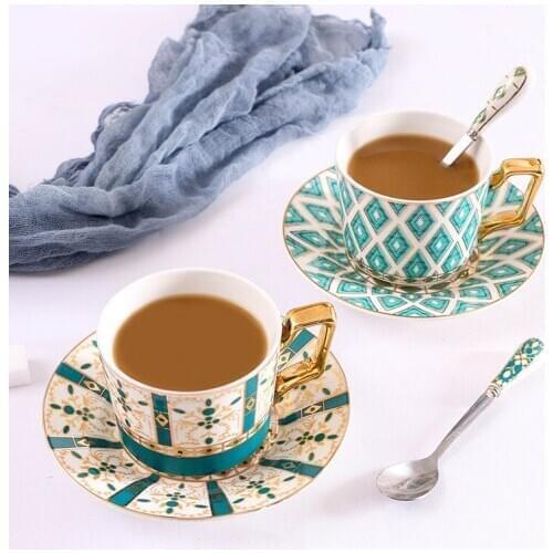 Phnom Penh ceramic coffee cup plate English afternoon tea cup flower tea set with tray and spoon cute coffee mugs and cups