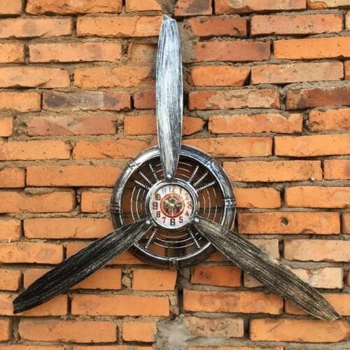 Vintage Decorative Metal Wall Clock Wrought Iron Wall Clock Propeller Europe Industrial Wall Hanging Ornament Art Decoration