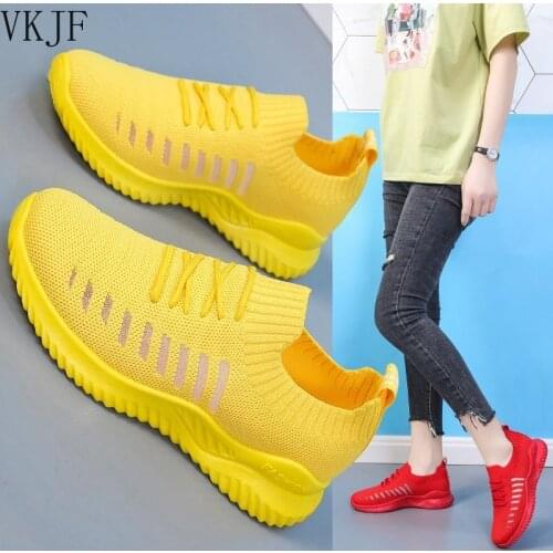 2021 Summer Womens Sneakers Women Running Sport Shoes Woman White Pink Yellow Sneakers Tennis Light Mesh Vulcanize Basket Femme