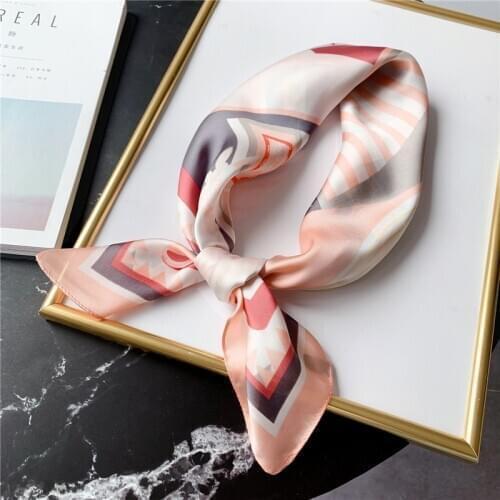 2021 Female Neck Scarf Design Print Animal Cartoon Scarves Lady Neckerchief Hairband Silk Square Spring Foulard Women Bandana