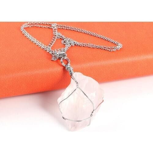New Natural Stone Pendants Irregular Rose Quartzs Amethysts Pendants Necklace Reiki Healing Amulet DIY Jewelry Personality Gift