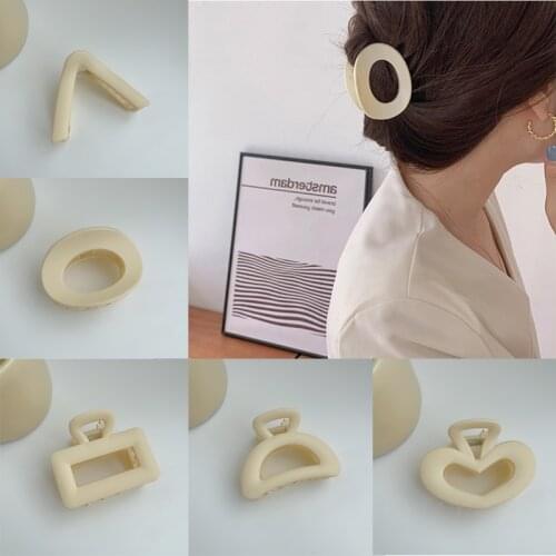 Korean Style Fashion Temperament Milky White Women Girls Hair Claw Hair Accessories Women Simplicity Headwear Hair Clip Ornament