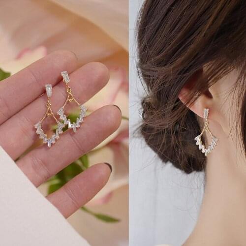 New Geometric Dangle Earrrings Vintage Clear Cubic Zircon Jewelry for Women Girl Drop Earrings Long Square Earring Jewelry
