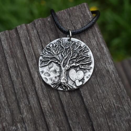 Tree of Life pendant necklace jewelry with love new Round Vikings Runes Amulet Pendant Necklace Nordic Heart-shaped SanLan