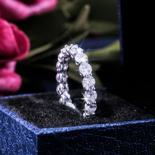 Huitan Hyperbole Round Finger Ring Band With Full Circle Zircon Stone Dazzling Women Jewelry Luxury Proposal Present Rings