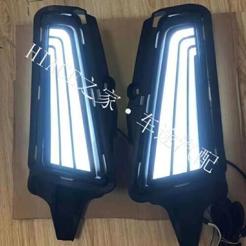 Day light LED FOR Toyota Hiace HIACE300 series 2005-2011 Commuter Grandia fog lamp assembly modification
