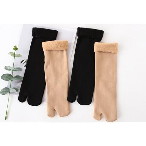 Thicken Warm Japanese Split Toe Socks Black Nude Two Finger Socks Women Winter Autumn Flip Flops Socks Velvet Inside Snow Socks