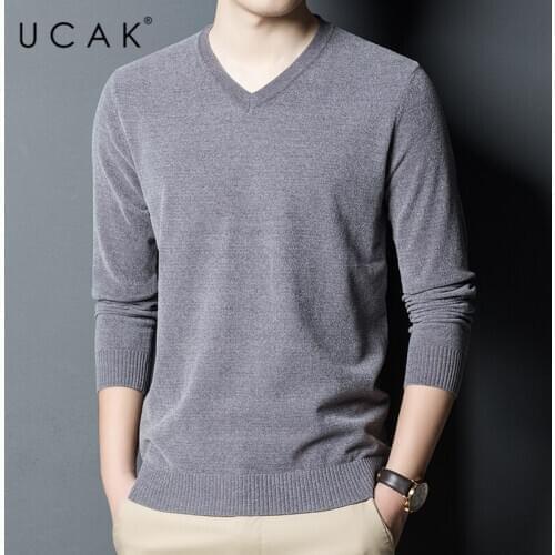 UCAK Brand New Fashion Chenille Thin Sweater Men Clothes Spring New Arrivals V-Neck Solid Color Streetwear Pullover Homme U1046
