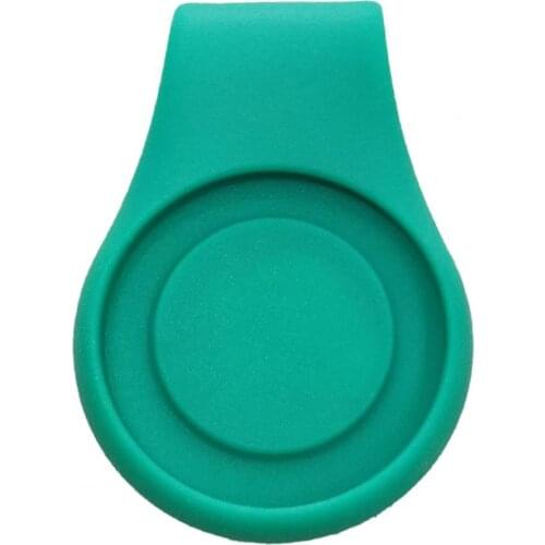 Magnetic Clip on Golf Hat Clip Magnetic Silicone Marker Tricolor Golf Marker Used for Position Calibration Golf Accessories
