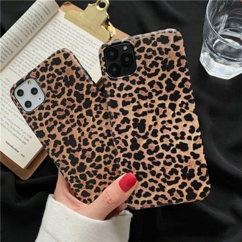 Vintage Leopard Phone Case For iPhone 11 Pro Max 12 Mini 7 8 Plus XS Max XR X 6 6S SE 2020 Vintage Animal Pattern Fundas Shell