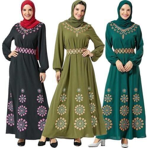 Embroidery Women Muslim Maxi Dress Long Sleeve Kaftan Islamic Vintage Long Robe UAE Qatar Dress Party Cocktail Vintage Gown New