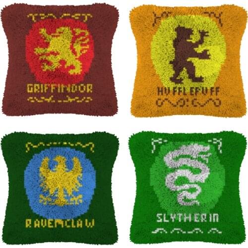 Latch Hook Cartoon Cushion Kit Pillow Mat DIY Crafts Pattern Cross Stitch Needlework set Crocheting Cushion embroidery pillow