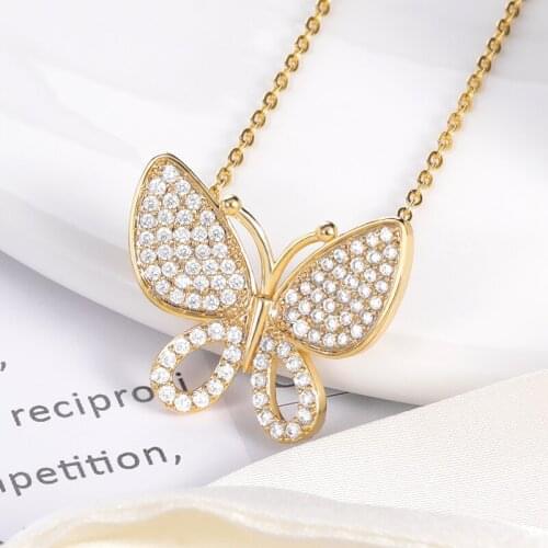 Gold Butterfly Pendant Necklace For Women Bohemian Fashion Jewelry Crystal Clavicle Chain Party Gift Wholesal 2021