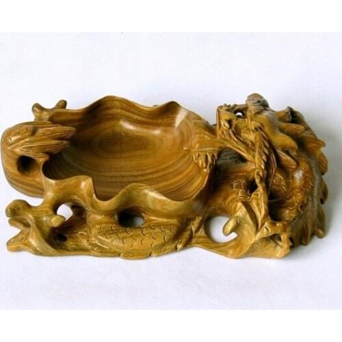 Green Sandalwood rosewood handicraft carved dragon ashtray ashtray wooden gift box size Yanju Zodiac creative personality