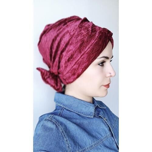 Womens Velvet Bow Bone Cherry