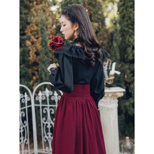 2021 Spring New Womens Dress Retro Court Style Black Shirt With Long Skirt Two Suit Annual Meeting Argyle Set Beach Outfits