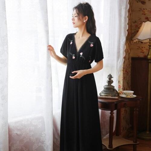 Summer Sexy V-neck Princess Royal Long Vintage Nightgowns Women Short Sleeve Embroidery Nightdress Lace Black Slim Home Wear