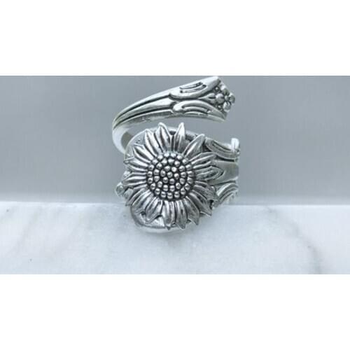 Bohemia Silver Color Sunflower Ring Flower Spoon Daisy Rings for Women Female Wild Flower Ring Boho Jewelry Accessories