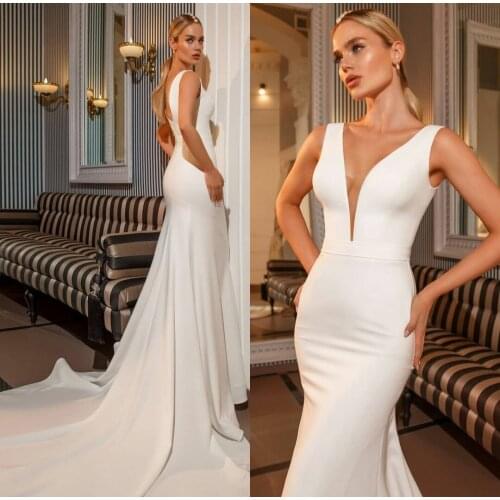 Vintage Long Mermaid Wedding Dresses V-Neck Corset Back Sweep Train Robes De Mariée Bridal Gown For Women