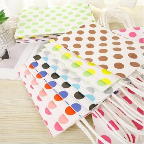 10PCS High Quality colorfol paper bag with handles 21x15x8cm Festival gift bag for chrismas birthday