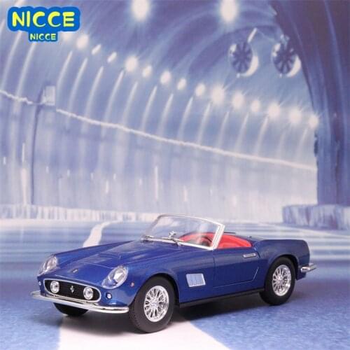 Burago 1:24 1: 24 Ferrari Ferrari 250 GTO Simulation Alloy Car Model Toy Products Collection Ornaments Gifts