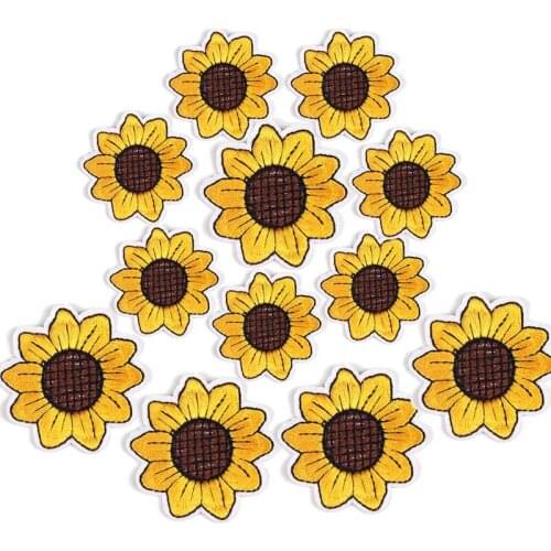 10 Wholesale Sun Flower Embroidered Patches On Clothes T Shirt DIY Cute Cartoon Applique Patches For Clothing Decorate Badges