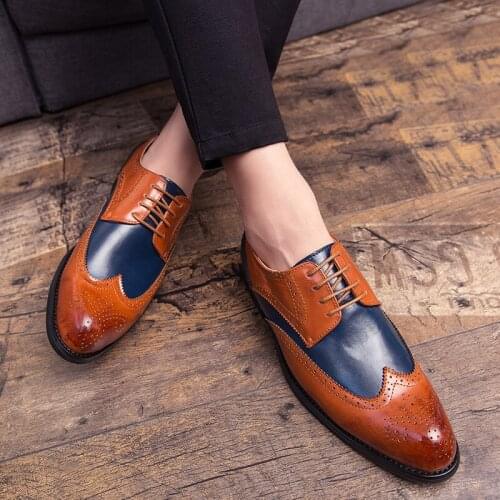 Oxford Shoes Fashion Hollw Brogue Men Leather Formal Dress Shoes Man Comfortable Big Size 38-47 Office Party Footwear Z6-70