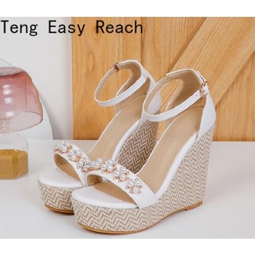 Teng Easy Reach Women's Sandals