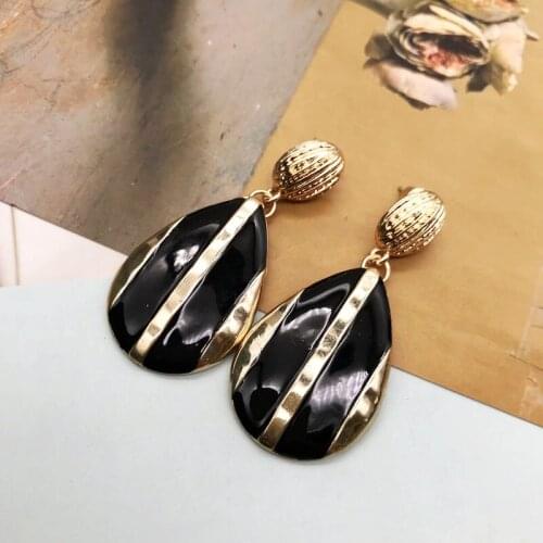 Vintage Stud Earrings Black Enamel Gold Plating Color Party Unusal Teardrop Pendant Earring For Women