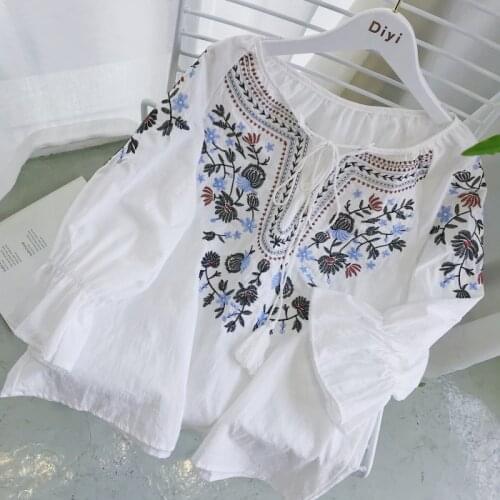 Autumn 2020 Ethnic Style Embroidery Tassel Blouses Women Loose Long Flare Sleeve Shirt Tops Female Harajuku Ladies Fashion Top