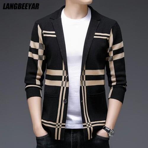 Top Quality New Designer Luxury Brand Casual Fashion Plaid Slim Fit Mens Knitted Blazer Suite Jacket Elegant Mens Clothing 2021
