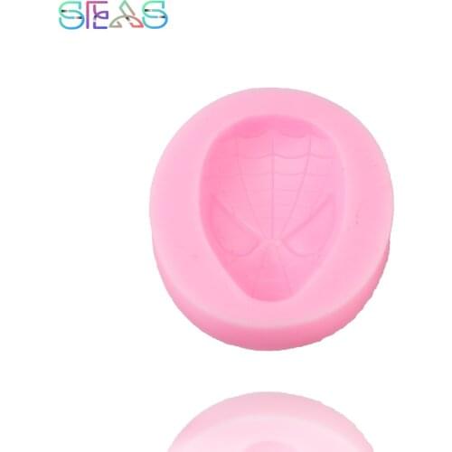 Cake Baking Molds Biscuit Maker Pastry Tools Silicone Mold 3D Movie Hero Mask Decorate Mold