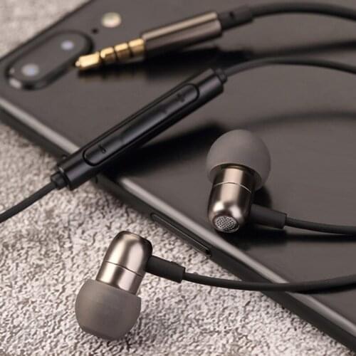 Wired Earphones With Mic In-Ear 3.5mm Wired Earpiece Stereo Bass Headphone Sport Earphones Gaming Headset For Samsung Xiaomi