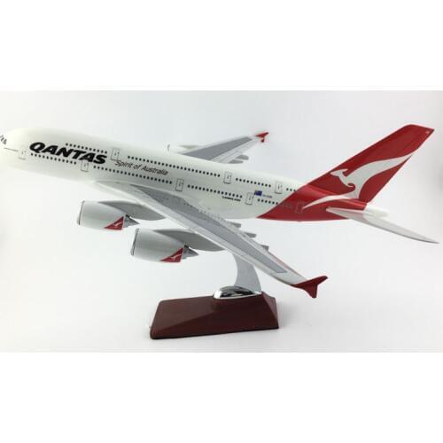 FREE SHIPPING 45-47CM QA380 QANTAS SRING WING METAL BASE AND RESIN MODEL PLANE AIRCRAFT MODEL TOY AIRPLANE BIRTHDAY GIFT