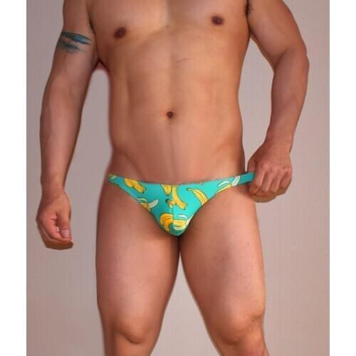 Men sexy narrow waist tight swimwear new men beach swim briefs trunk bikinis men swimsuits small size swimming sports shorts