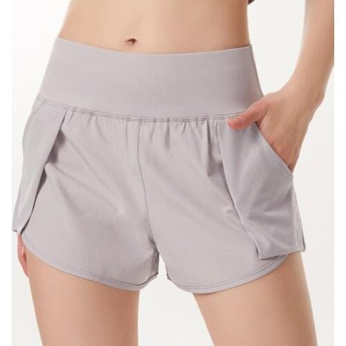 2021 Summer Gym Sports Loose Shorts Fake Two Piece High Waist Jogging Yoga Short with Pockets Women Workout Casual Sportswear