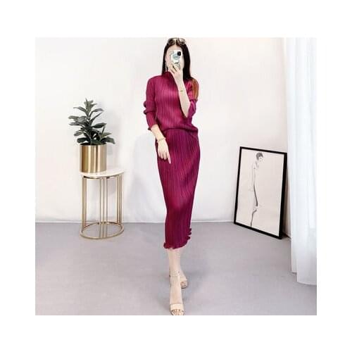 HOT SELLING Miyake fold fashion word long sleeve Lotus leaf collar T-shirts + solid Ruffle skirt two-piece suit IN STOCK