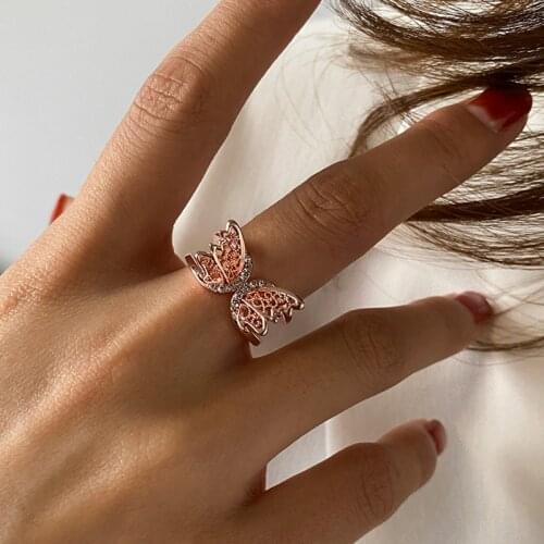 Fashion Hollow Crystal Butterfly Rings for Women Sweet Adjustable Simple Temperament Ring Party Jewelry Accessories