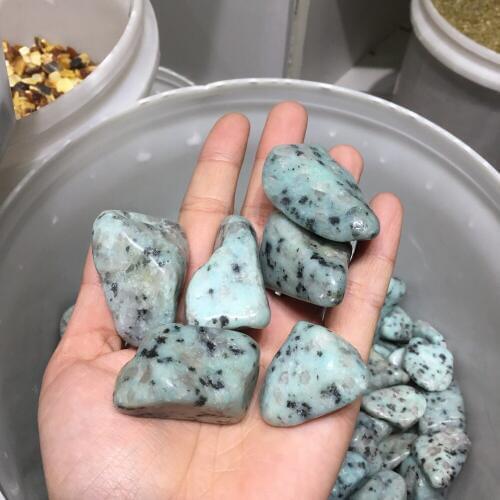 Natural Kiwi jasper Tumbled Stone Polished Rock crystal stone